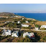 Retreats 2 Paros Casa vacanze *